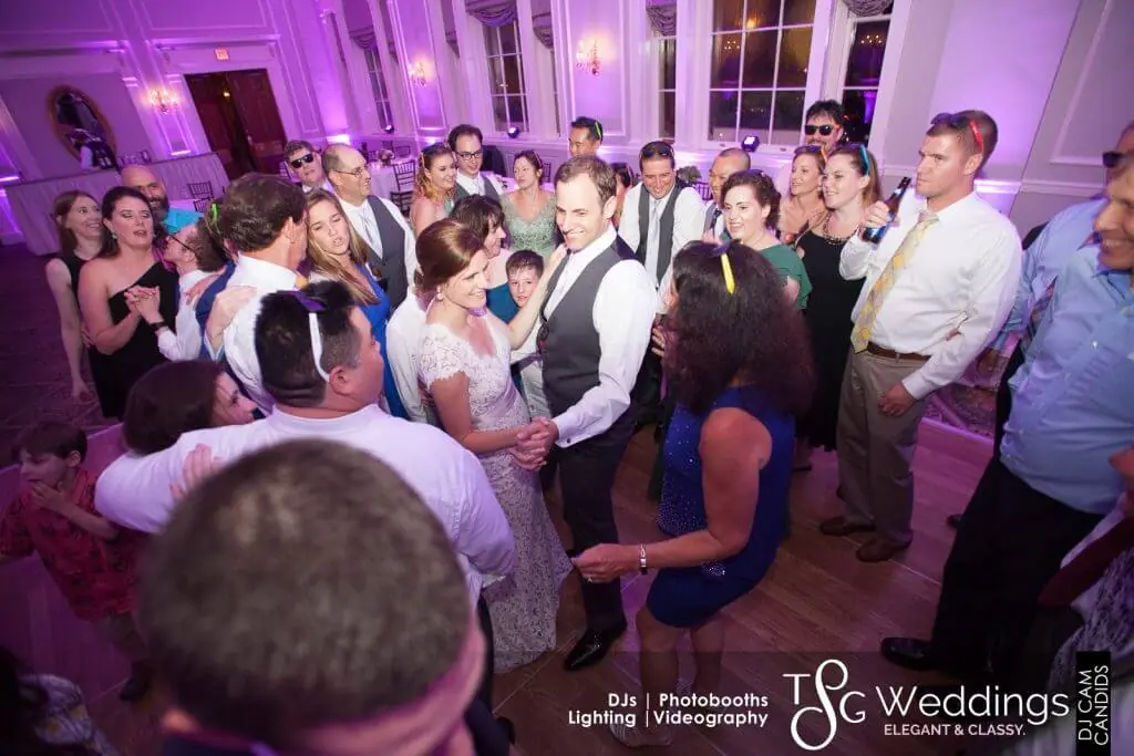 Wedding celebration and lighting at Hawthorne Hotel, gallery photo 8
