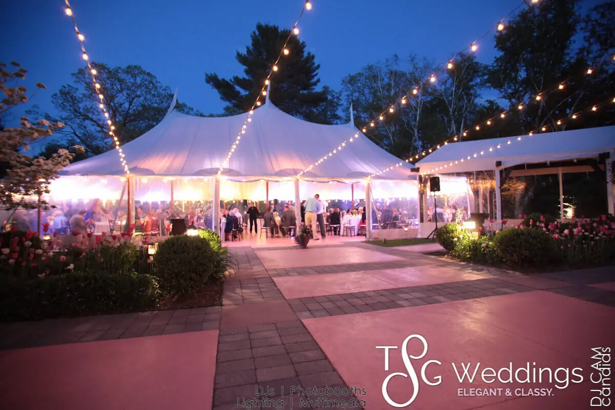 Wedding lighting at Willowdale Estate