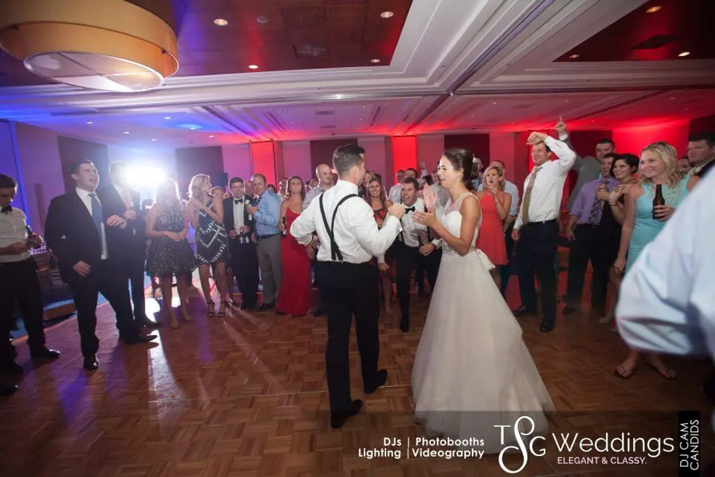 Wedding celebration and lighting at Marriott Longwharf, gallery photo 8