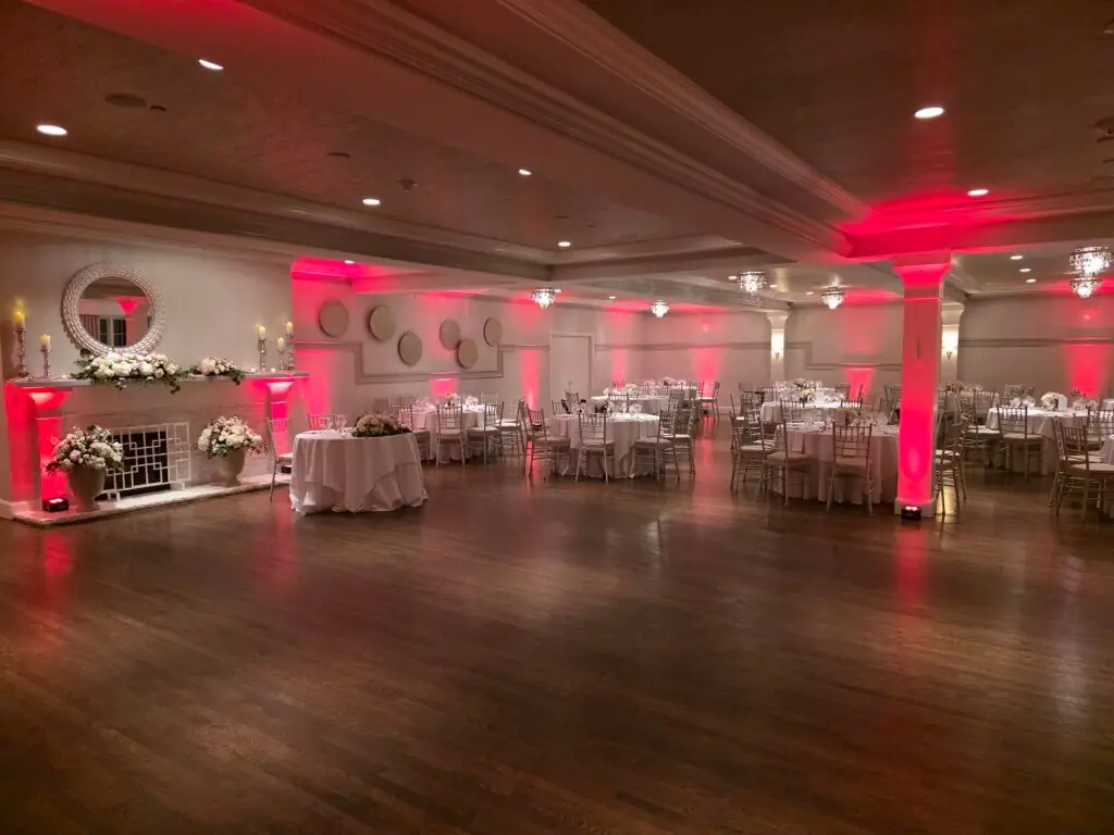 Wedding celebration and lighting at Saphire Estate, gallery photo 2