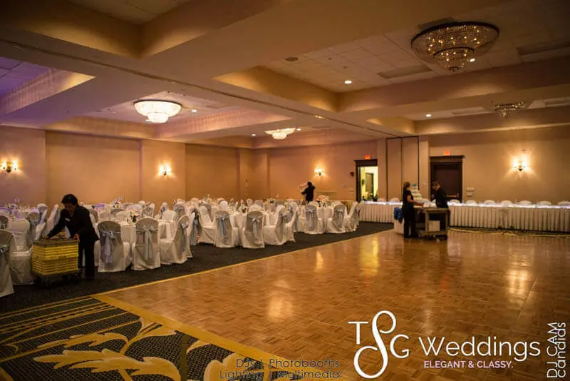 Wedding celebration and lighting at Double Tree Hilton, gallery photo 1