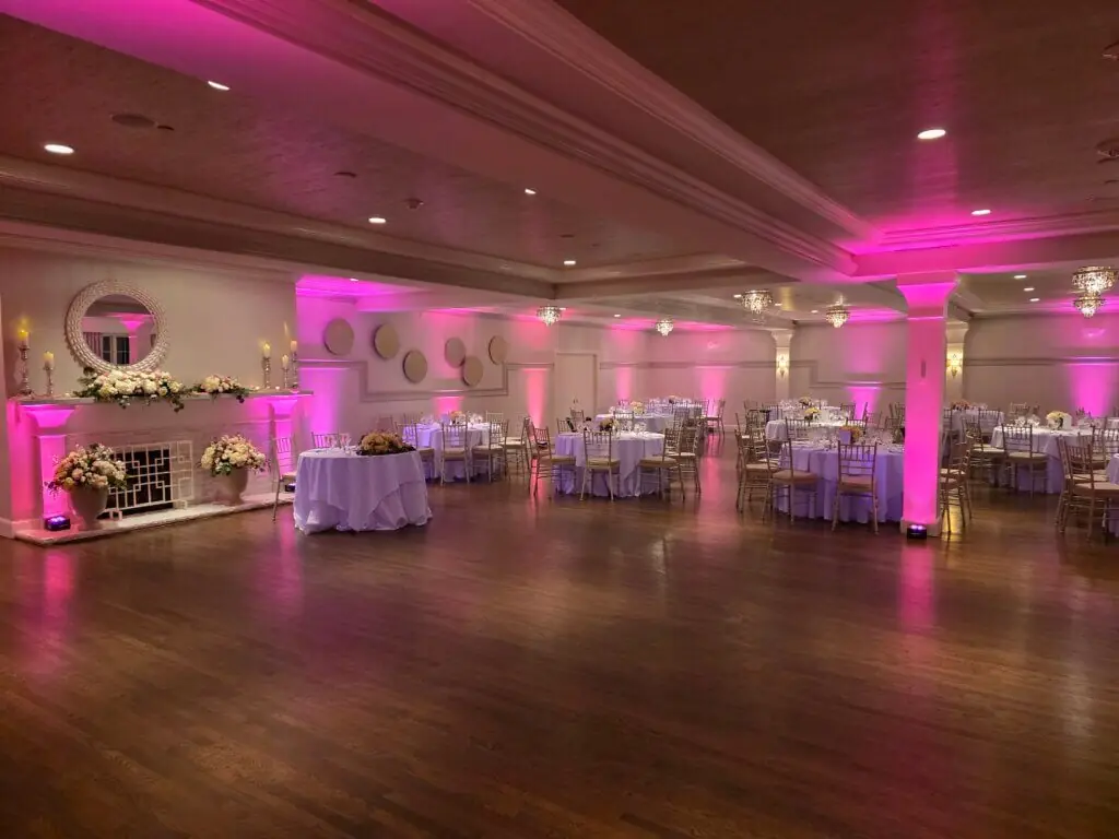 Wedding celebration and lighting at Saphire Estate, gallery photo 7