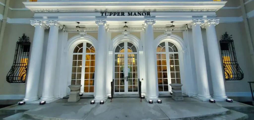 Wedding celebration and lighting at Tupper Manor, gallery photo 11