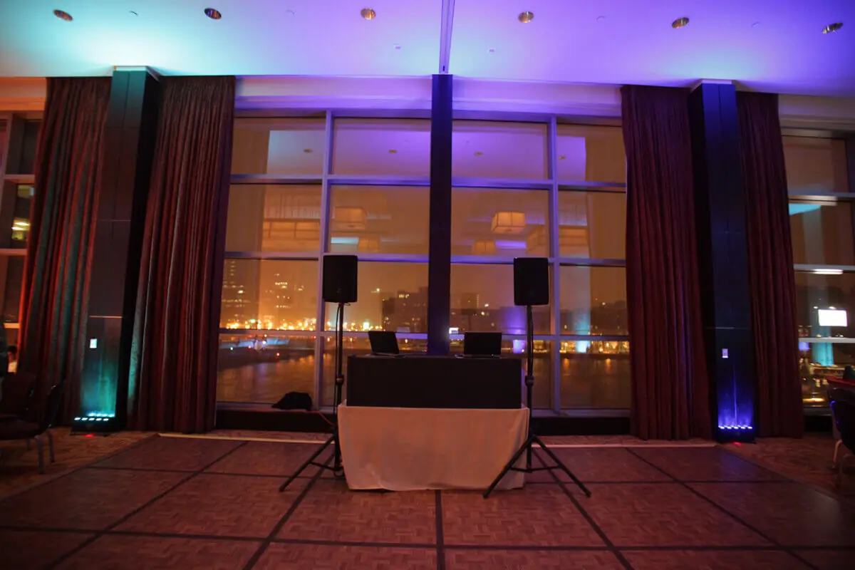 Wedding celebration and lighting at The Intercontinental, gallery photo 3